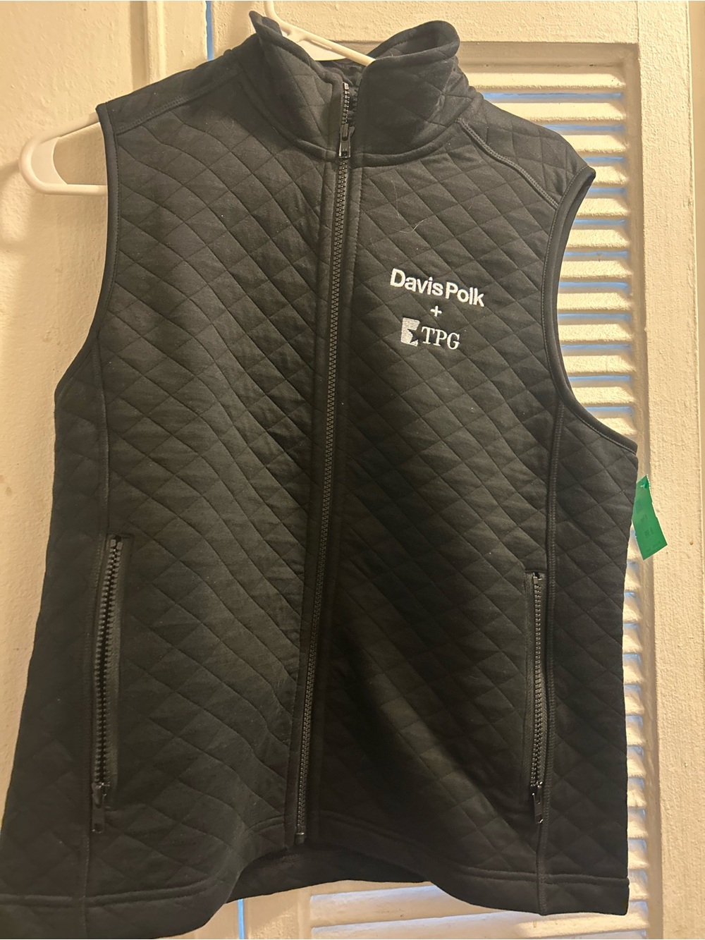 Women's Corbet Full Zip Vest in BlackMedium
